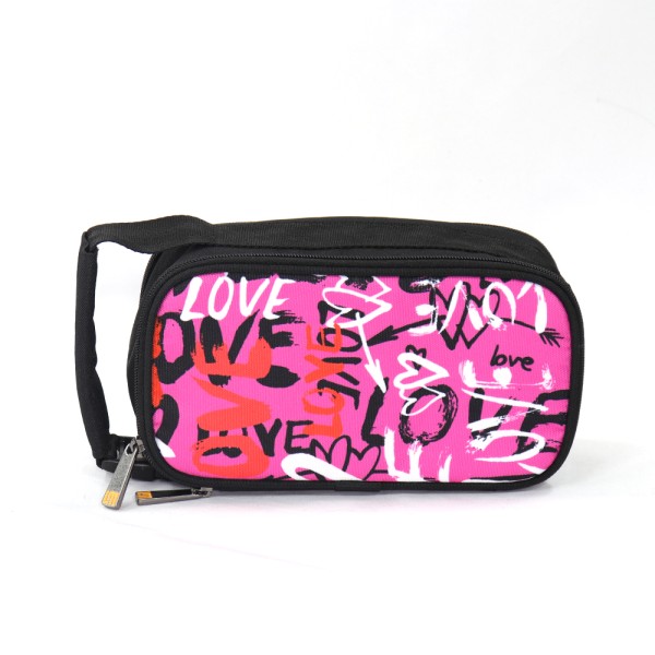 Loudmouth Pouche "Full of Love"